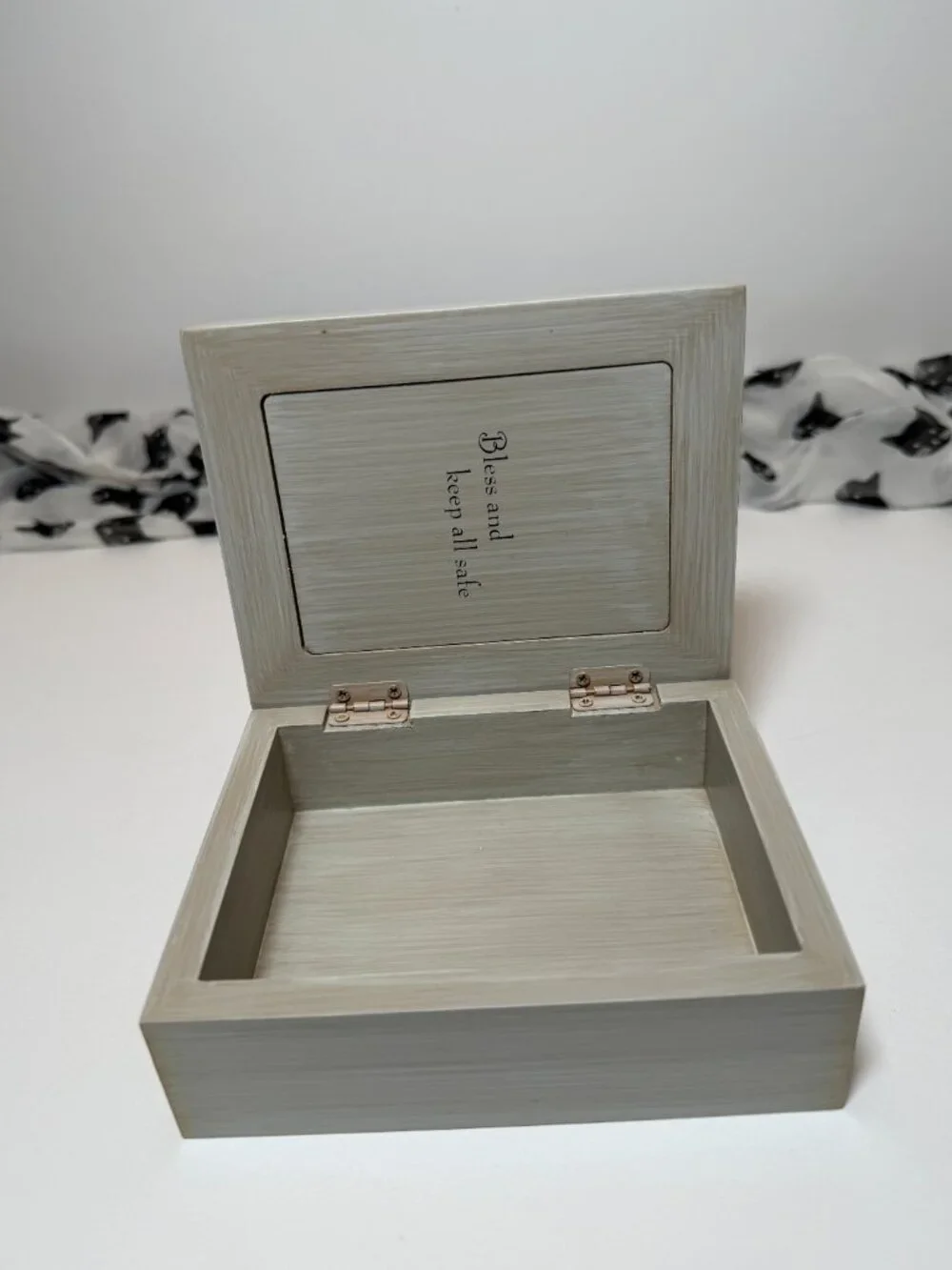 2007 Willow Tree Prayer Hinged Trinket Box Collectible Susan Lordi